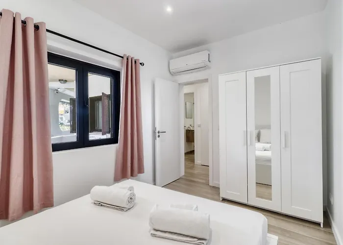 Sunshine Apartament *